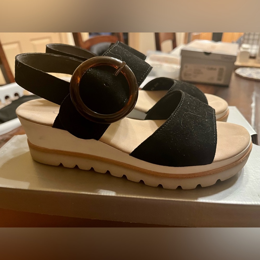 Brand New in box Gabor Slingback Platform Wedge Sandal